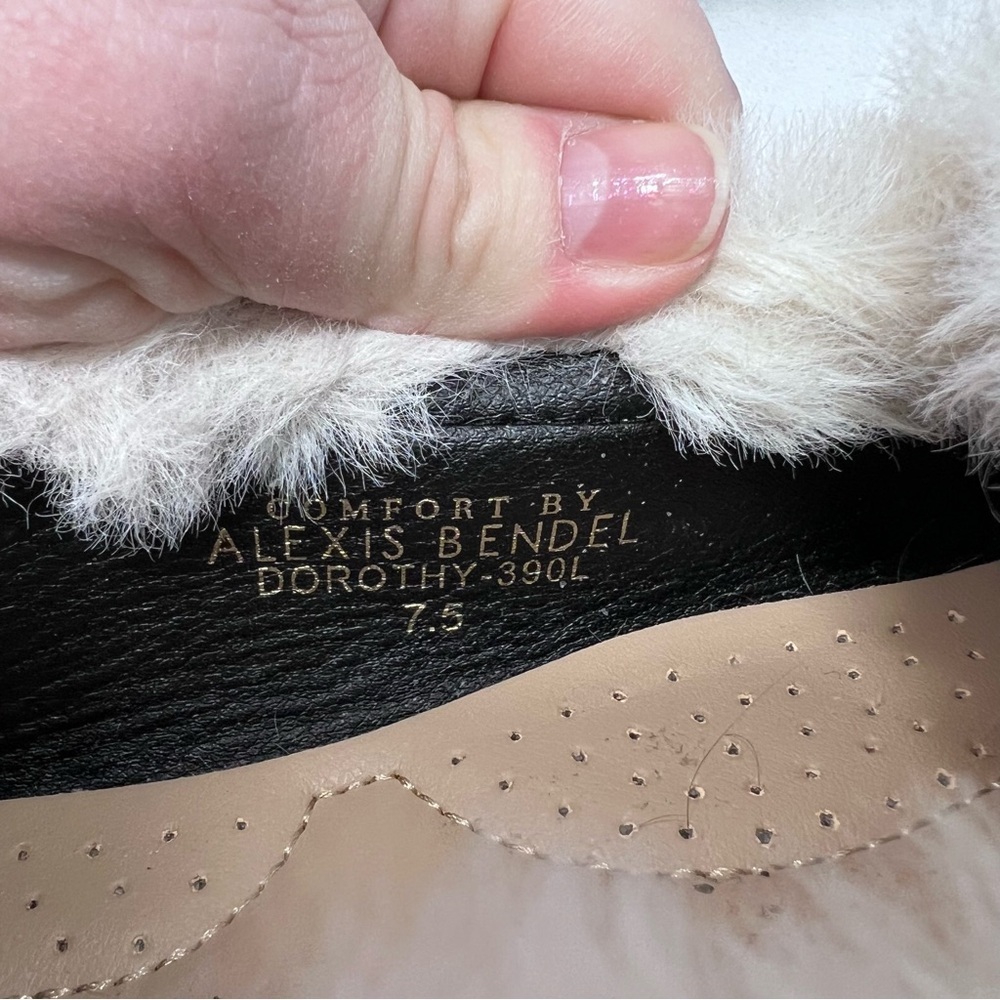 Alexis Bendel black fur trimmed Dorothy slippers size 7.5 - Picture 3 of 4